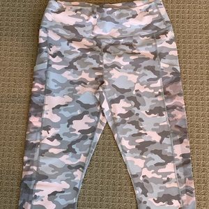 Fabletics Mila Pocket Capri